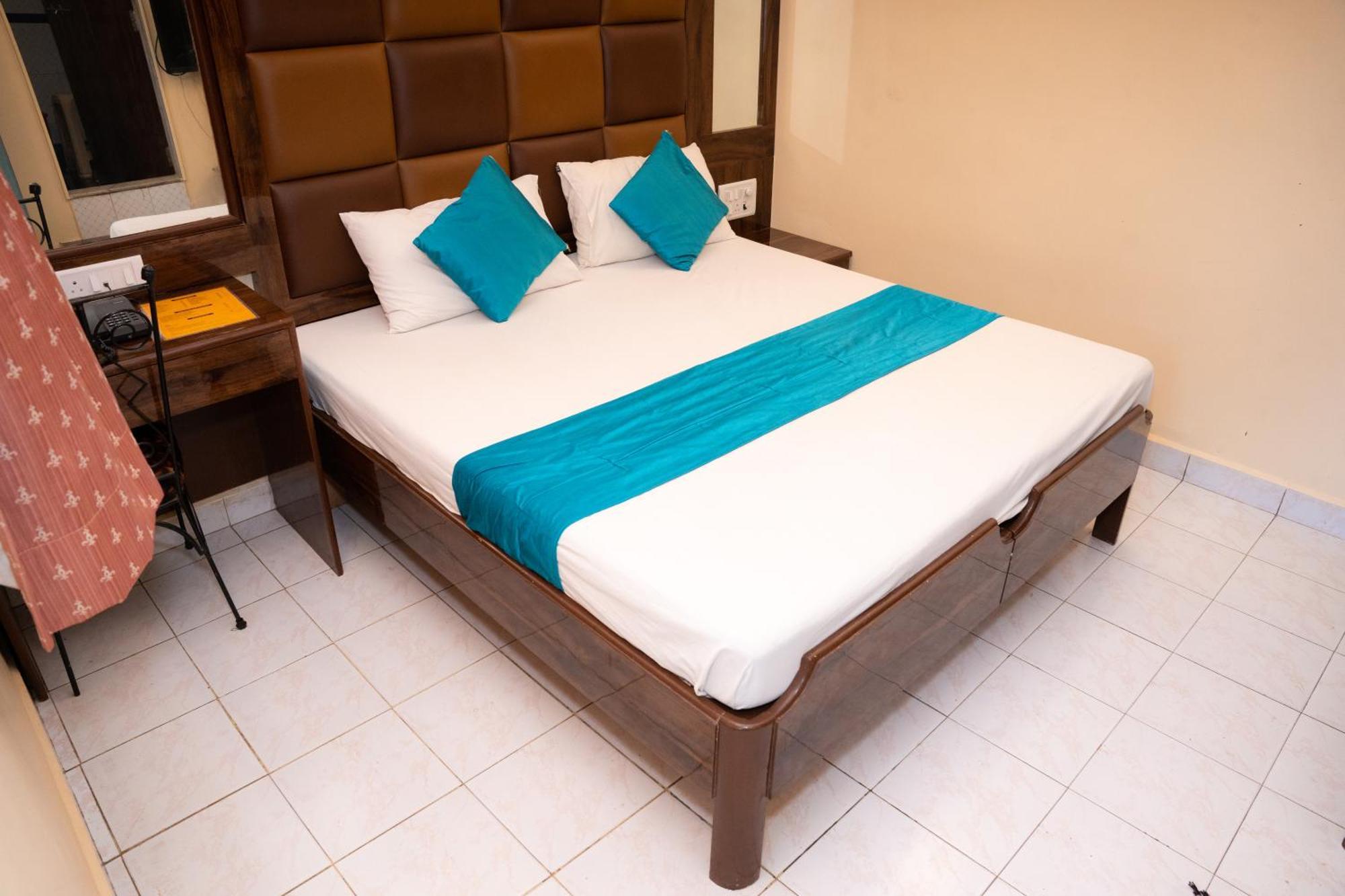 Saigal Guest House Mumbai Ngoại thất bức ảnh